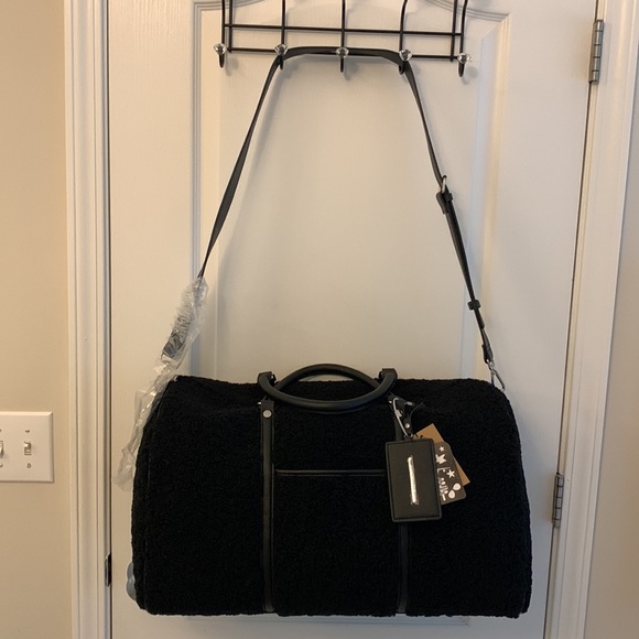 Steve Madden Black Sherpa Duffle Travel Bag - Picture 9 of 17
